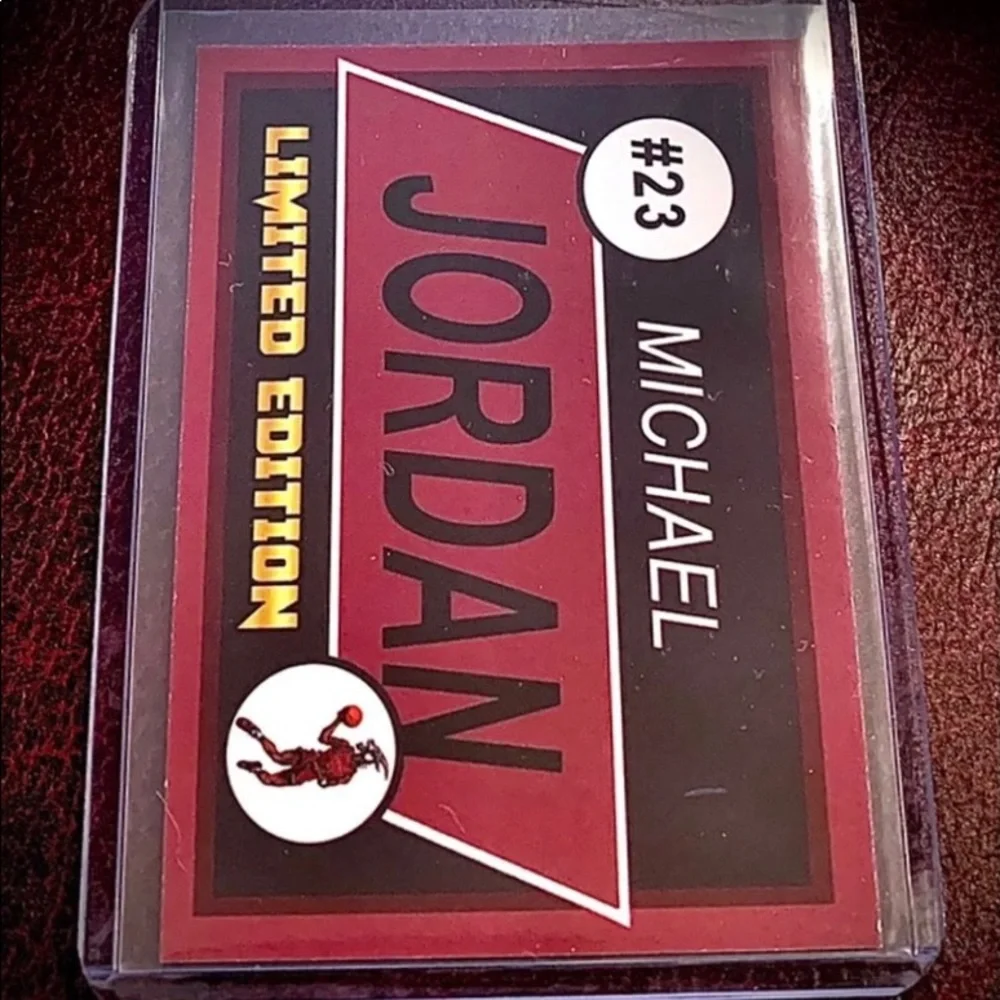 Michael Jordan Rookie Card - Picture 3 of 5